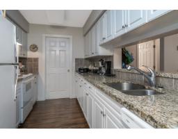 207 13860 70 Avenue, Surrey, BC V3W0S1 Photo 10