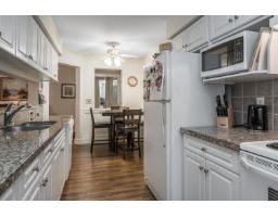 207 13860 70 Avenue, Surrey, BC V3W0S1 Photo 11