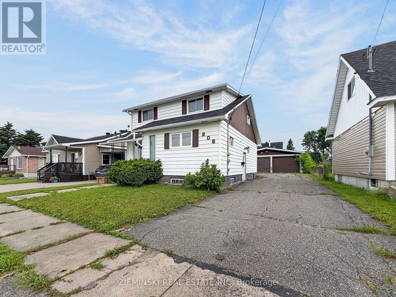 208 MARION STREET - Image 39