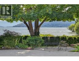 2420 Abbott Street, Kelowna, BC V1Y1E8 Photo 45