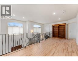 2420 Abbott Street, Kelowna, BC V1Y1E8 Photo 52
