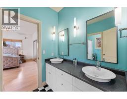 2420 Abbott Street, Kelowna, BC V1Y1E8 Photo 63