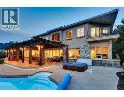 2420 Abbott Street, Kelowna, BC V1Y1E8 Photo 36