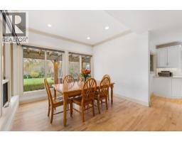 2420 Abbott Street, Kelowna, BC V1Y1E8 Photo 34