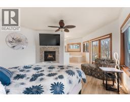 2420 Abbott Street, Kelowna, BC V1Y1E8 Photo 55
