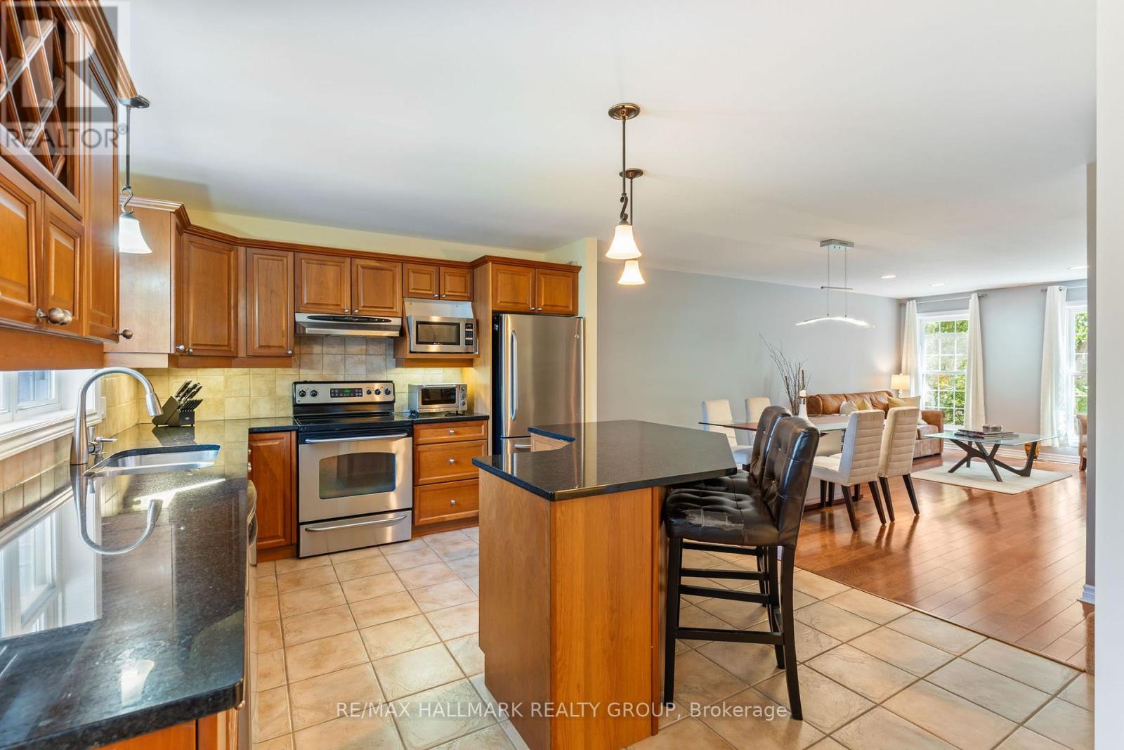 4 SHERMAN LANE - Image 12