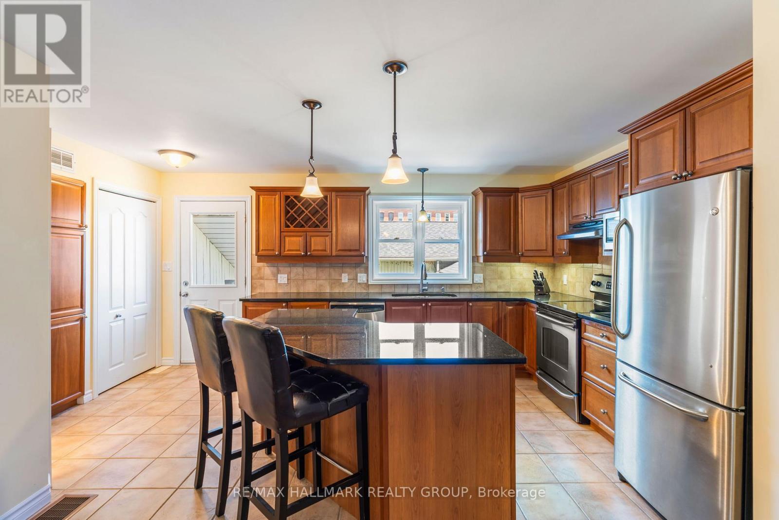 4 SHERMAN LANE - Image 14