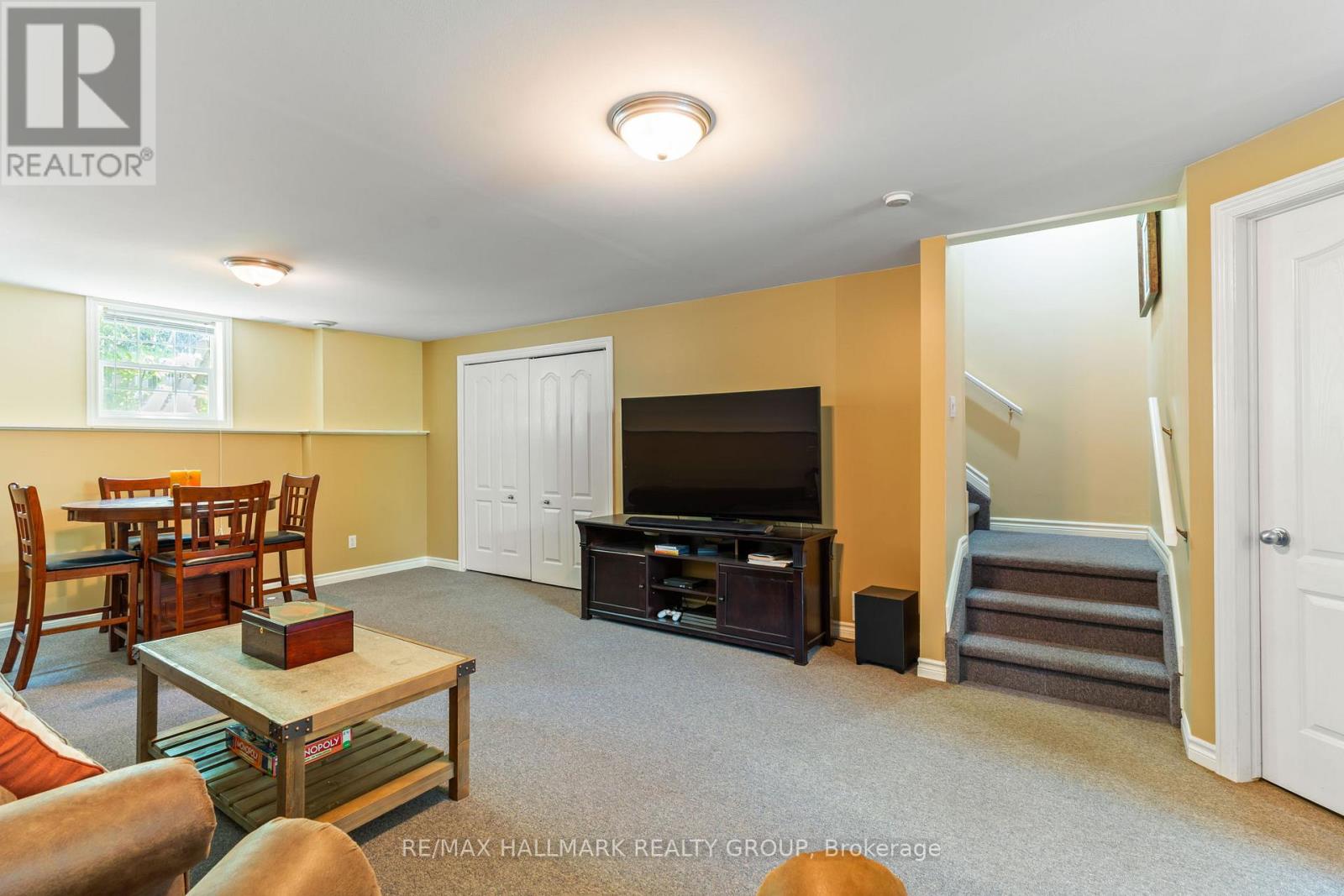 4 SHERMAN LANE - Image 19