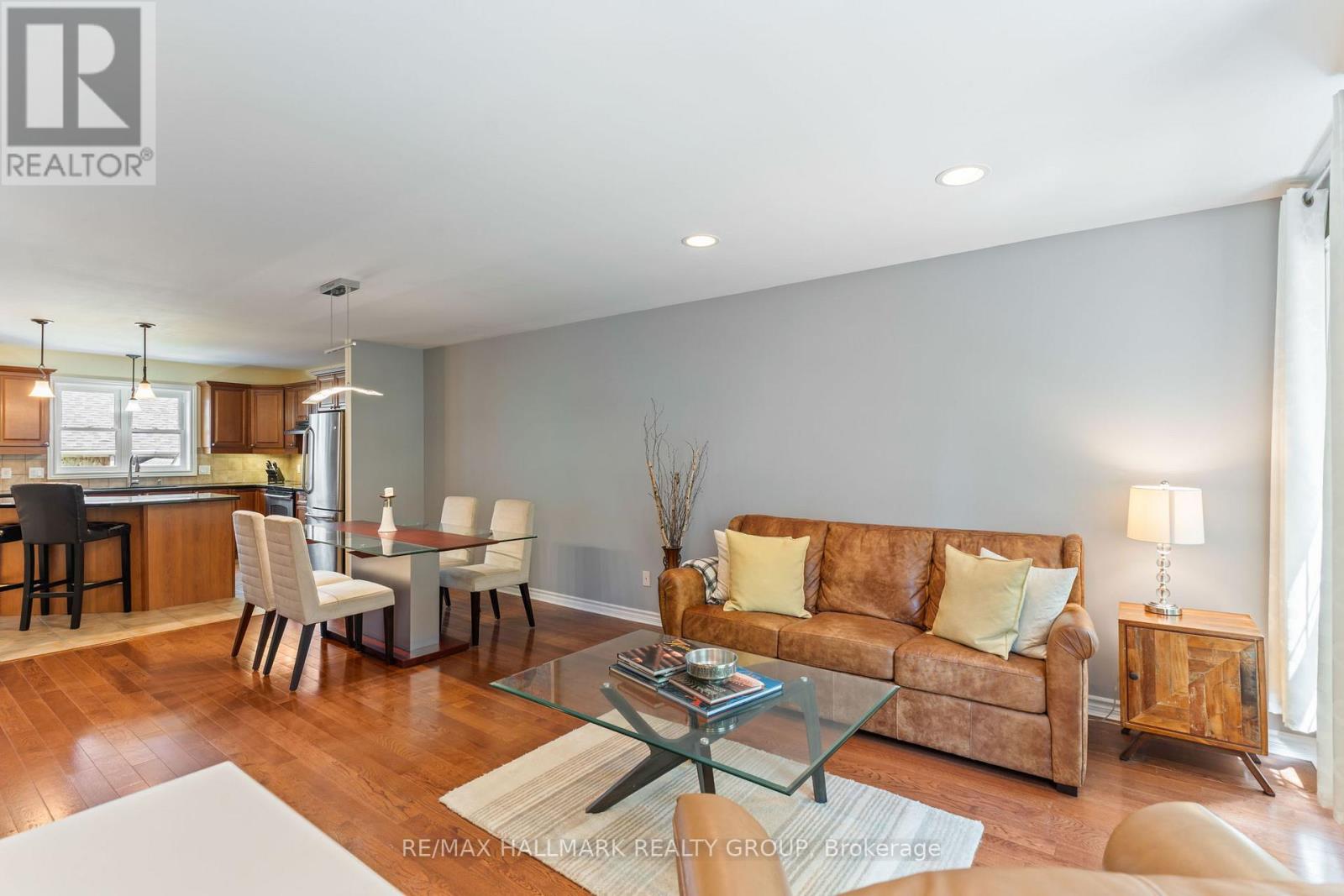 4 SHERMAN LANE - Image 5