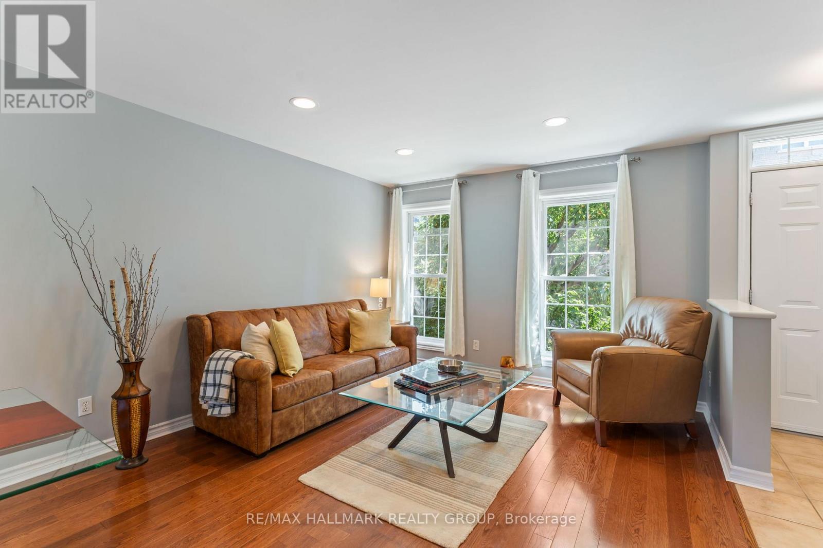 4 SHERMAN LANE - Image 8