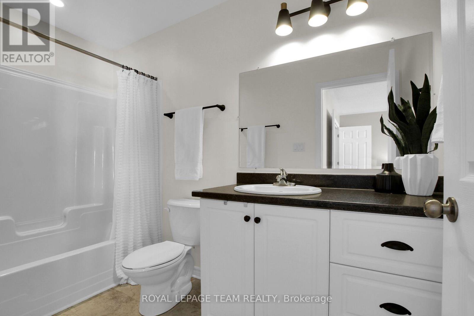 410 ANN STREET - Image 27