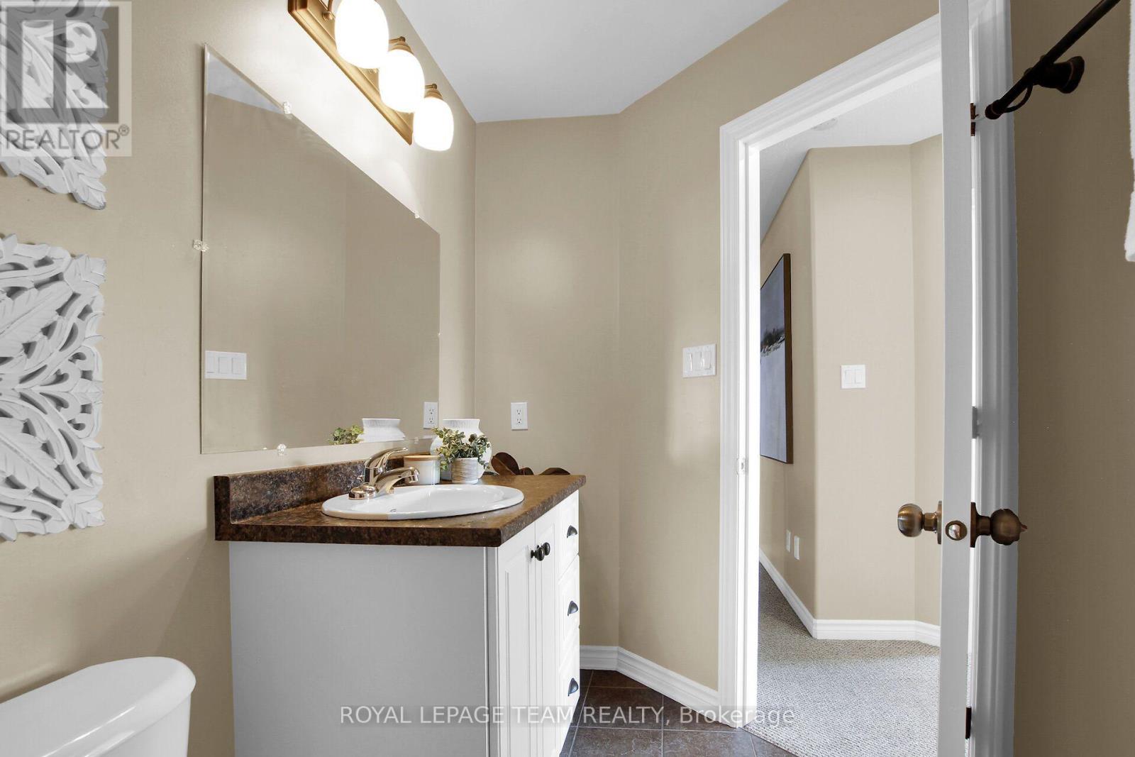 410 ANN STREET - Image 33
