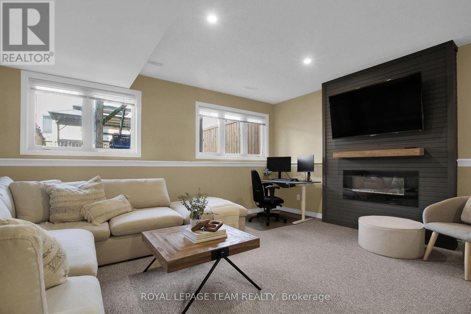 410 ANN STREET - Image 39