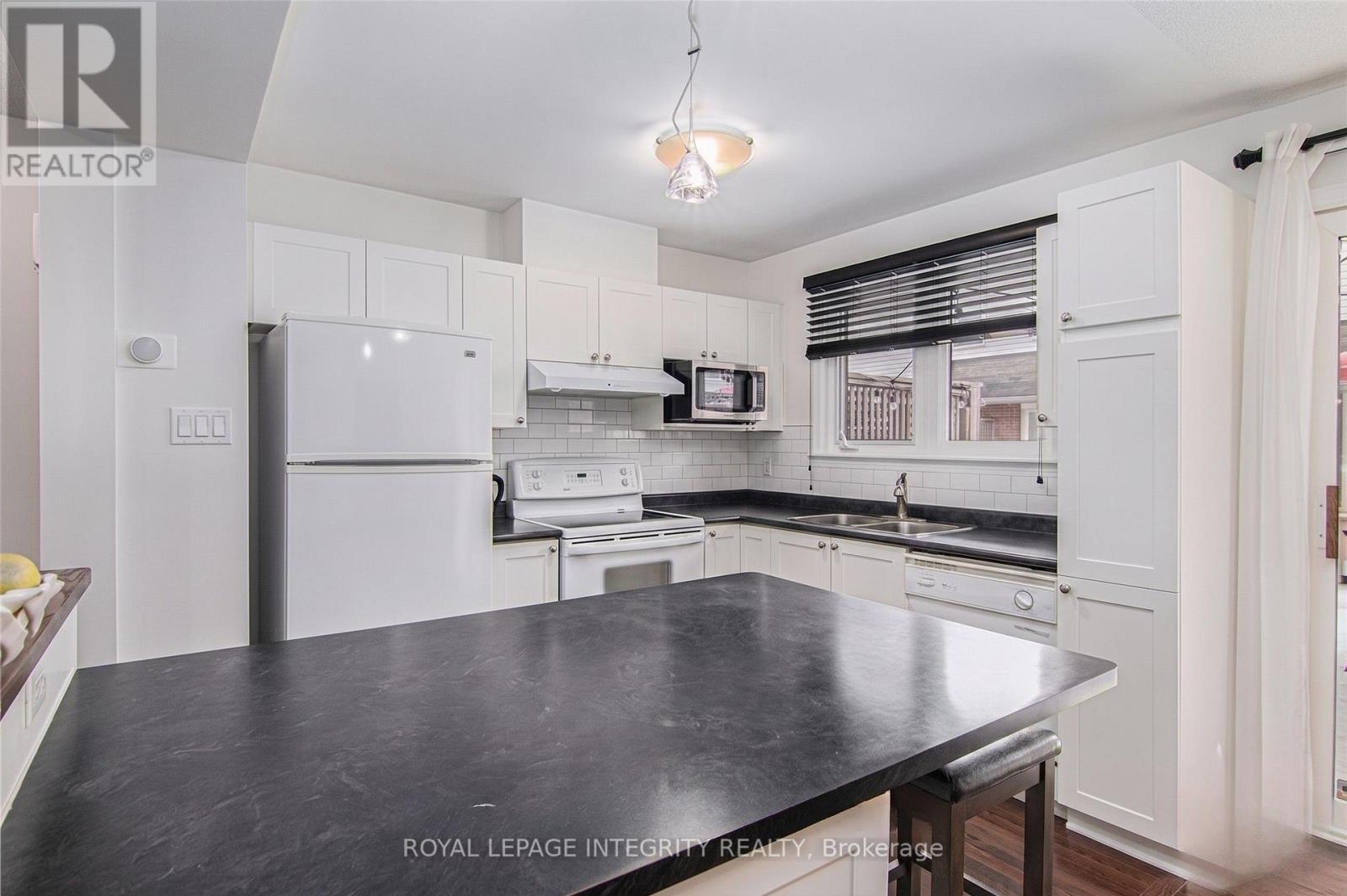2 Bed, 2 Bath House for Rent in Ottawa – 118 MONTEREY DRIVE, Ottawa – MLS# X13641328 - Image 6