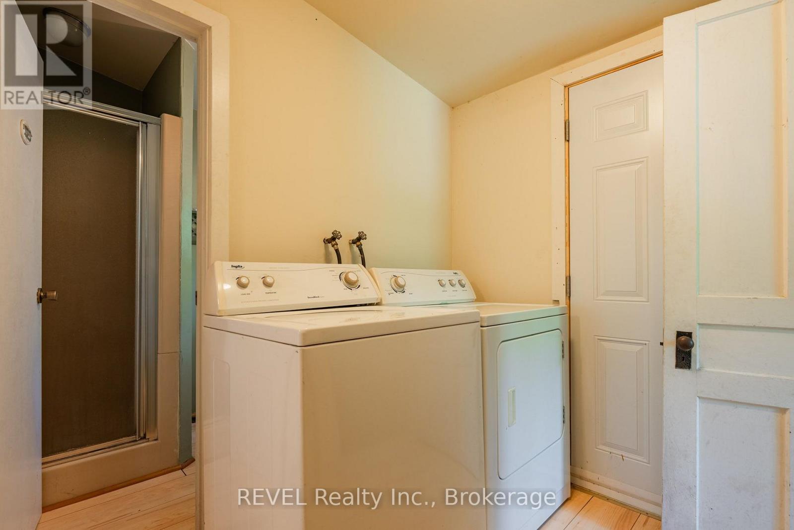 1321 KAM ROAD - 38
