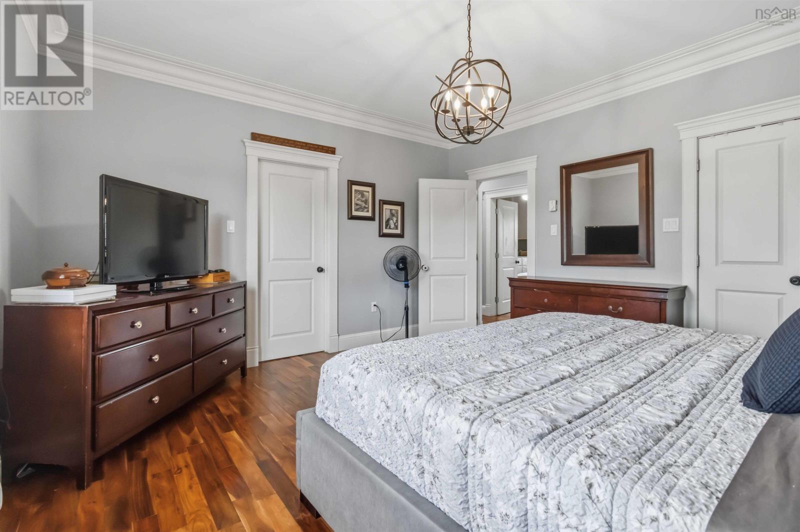 Property 21 of 50 of 100 Morgan Drive