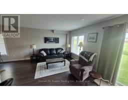 1365 Calais Drive, Woodstock, ON N4T0L8 Photo 17