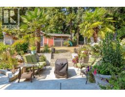 7318 Veyaness Rd, Central Saanich, BC V8M1M3 Photo 38