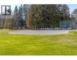 7318 Veyaness Rd, Central Saanich, BC V8M1M3 Photo 46