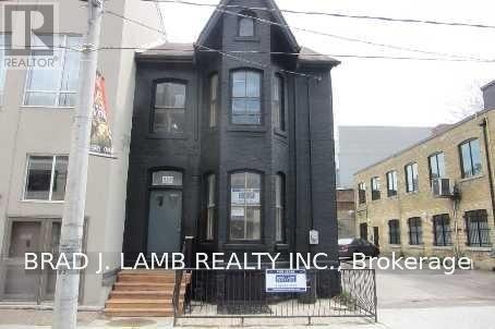 Photo of 455 Richmond Street
