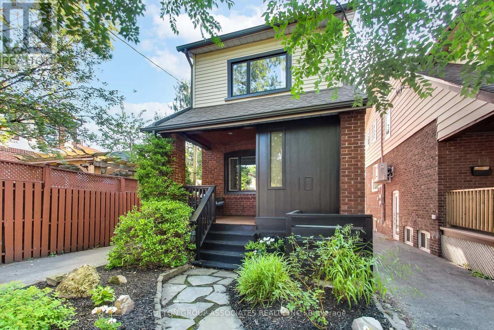 10 WINNETT AVENUE - 2