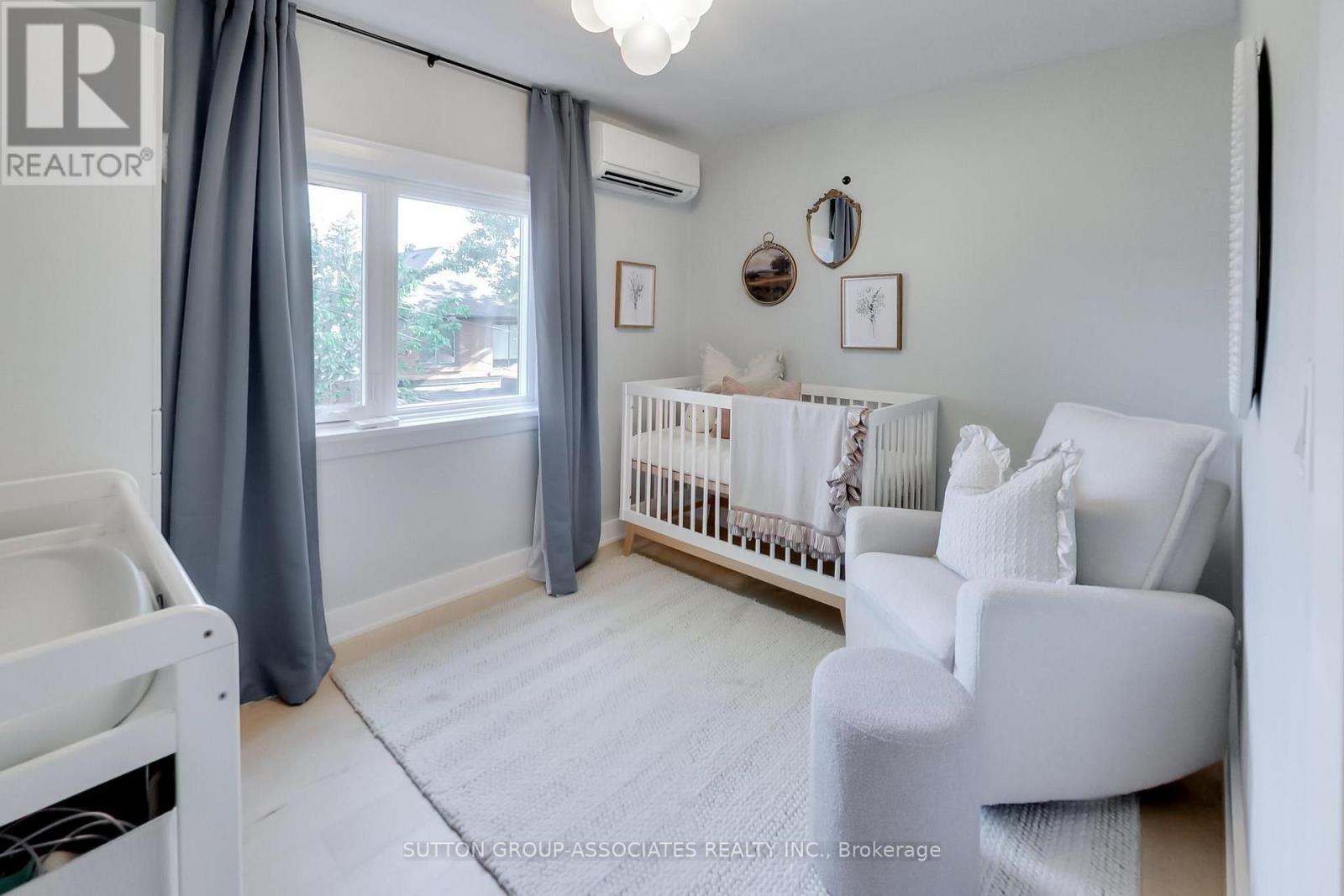 10 WINNETT AVENUE - Image 27