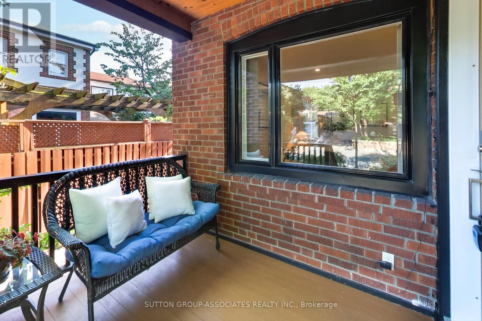 10 WINNETT AVENUE - Image 3