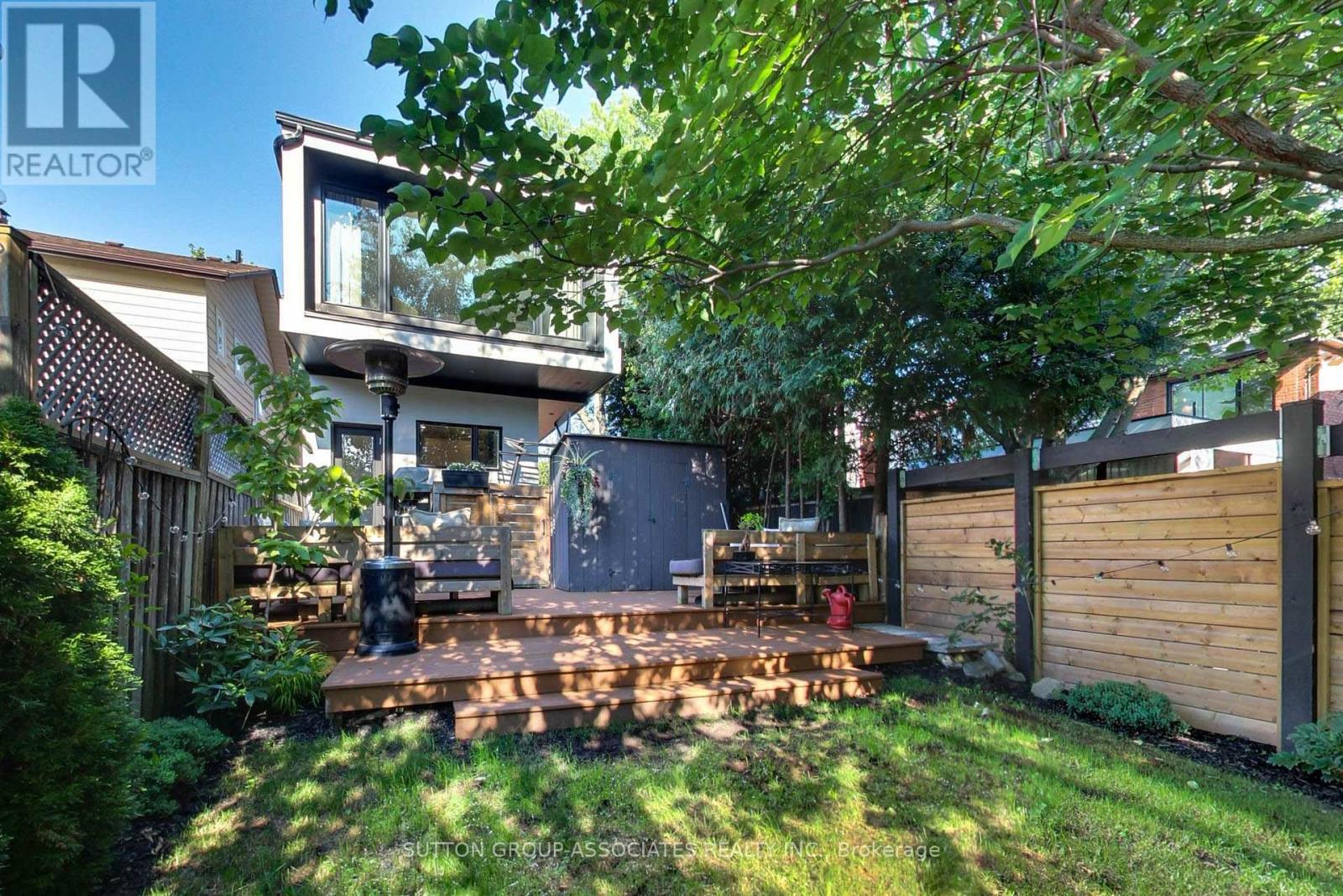 10 WINNETT AVENUE - 43