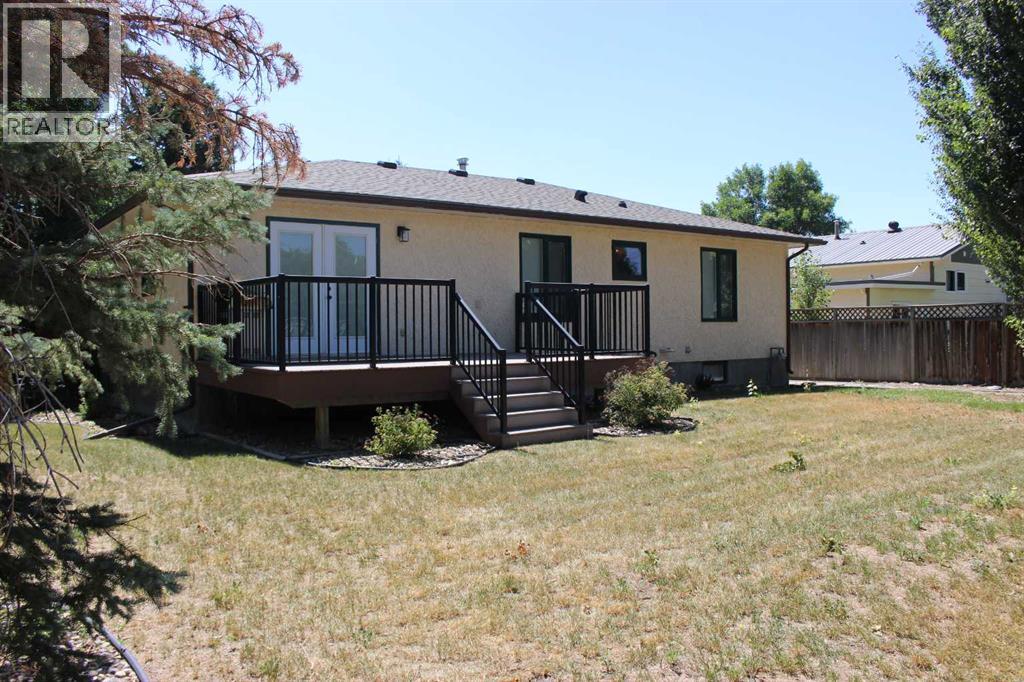518 Maple Crescent - 26