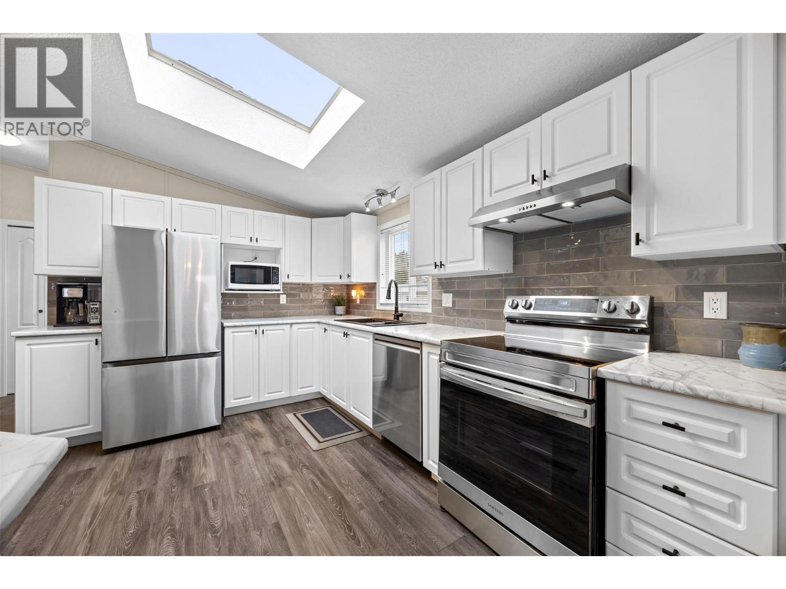 #93 1850 Shannon Lake Road - 11