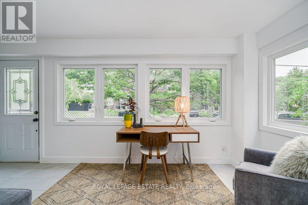 212 LAWLOR AVENUE - 8
