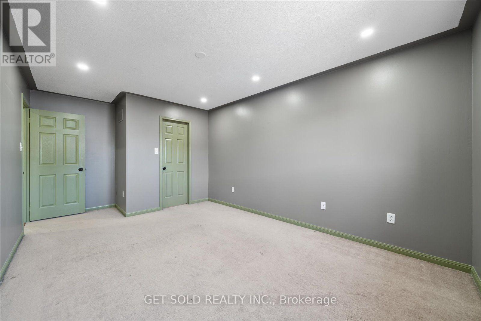 122 MEDLAND AVENUE - 36