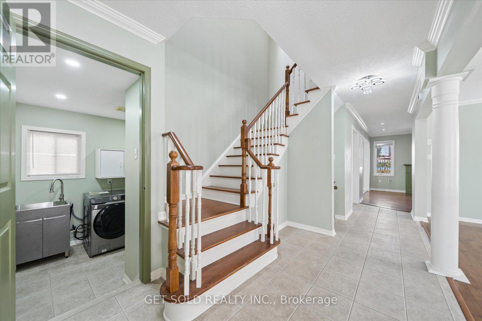 122 MEDLAND AVENUE - 8