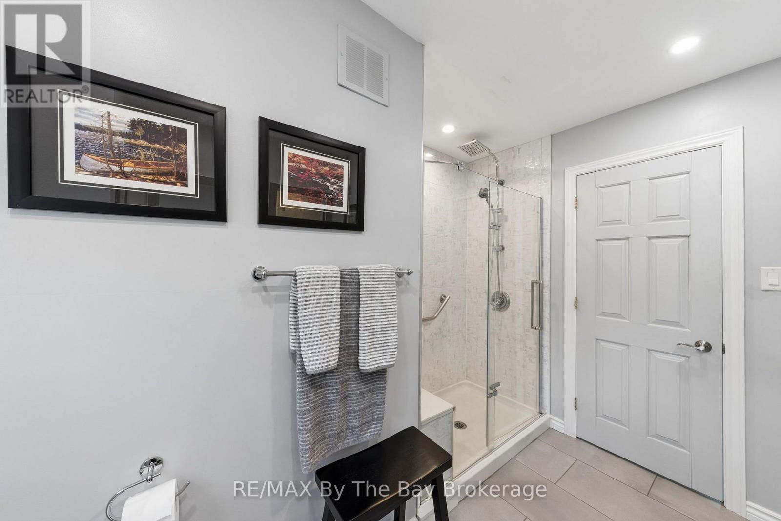 156 PRISQUE ROAD - Image 33