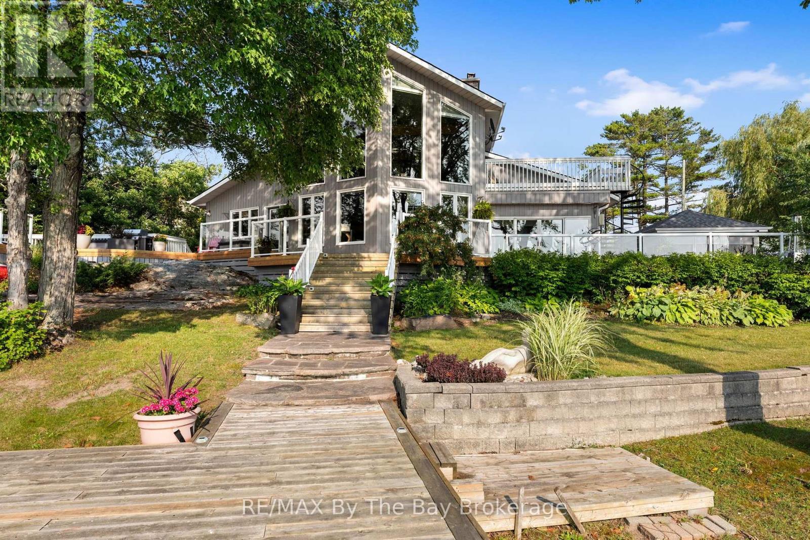 156 PRISQUE ROAD - 6