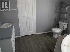 914 2B Street SE - Image 11