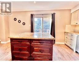 Bedroom 2 - 71 Trillium Crescent, Barrie, ON L4N6H6 Photo 6