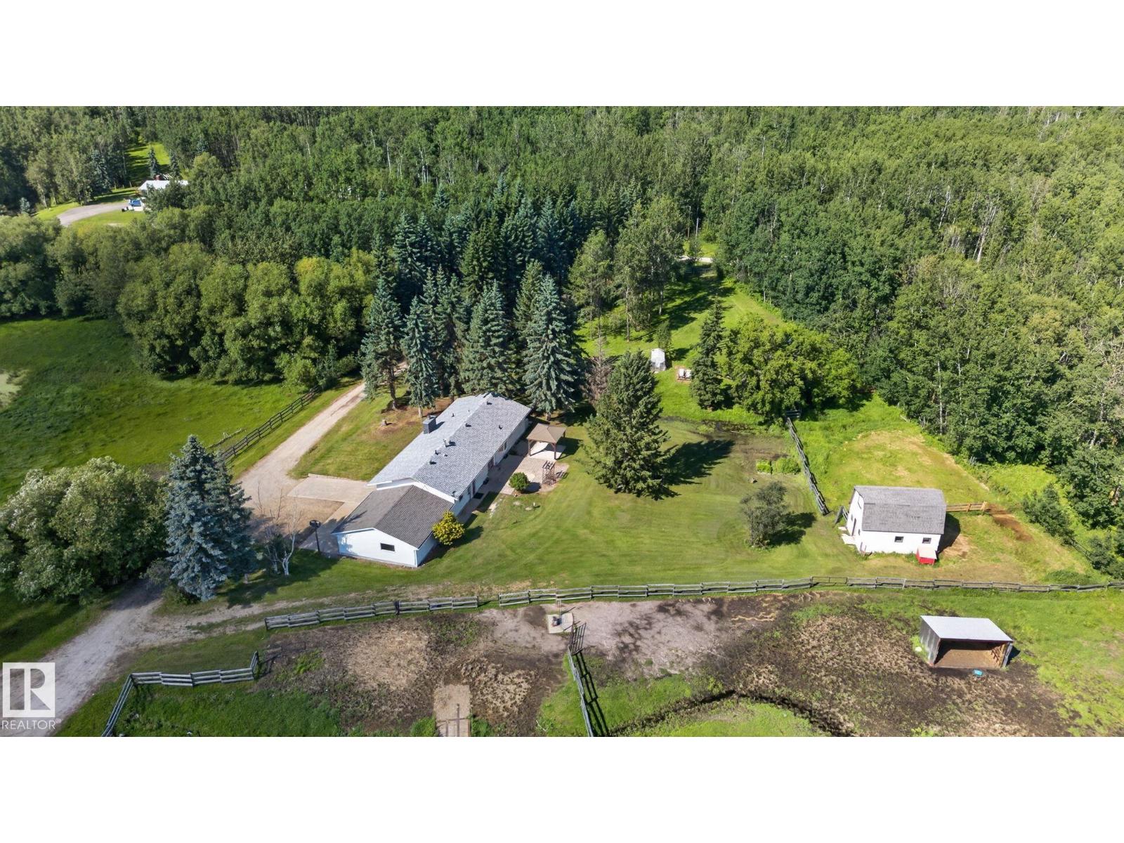 #25 52561 RGE ROAD 214 - 4