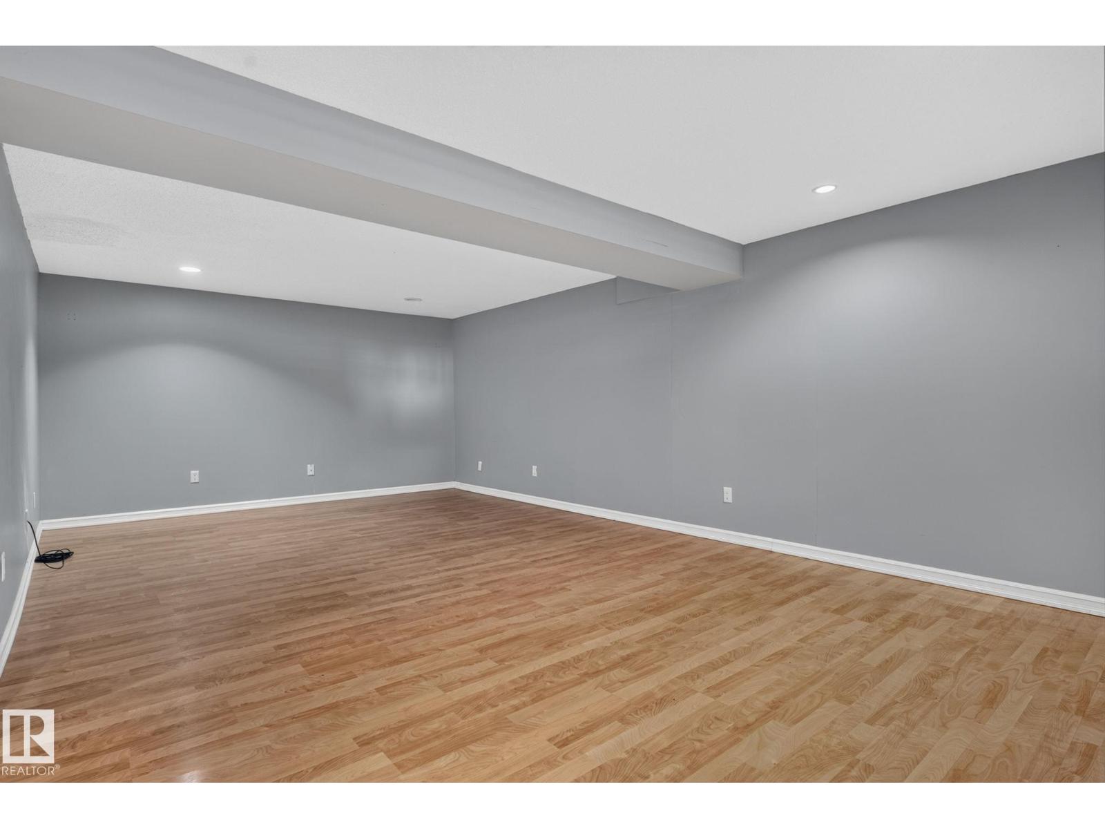 #25 52561 RGE ROAD 214 - Image 41
