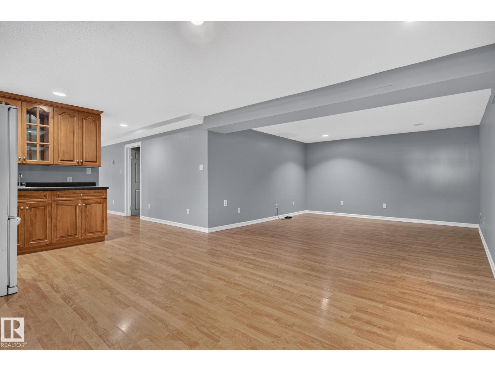 #25 52561 RGE ROAD 214 - Image 43