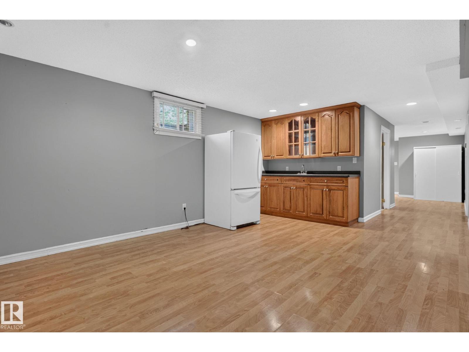 #25 52561 RGE ROAD 214 - Image 44