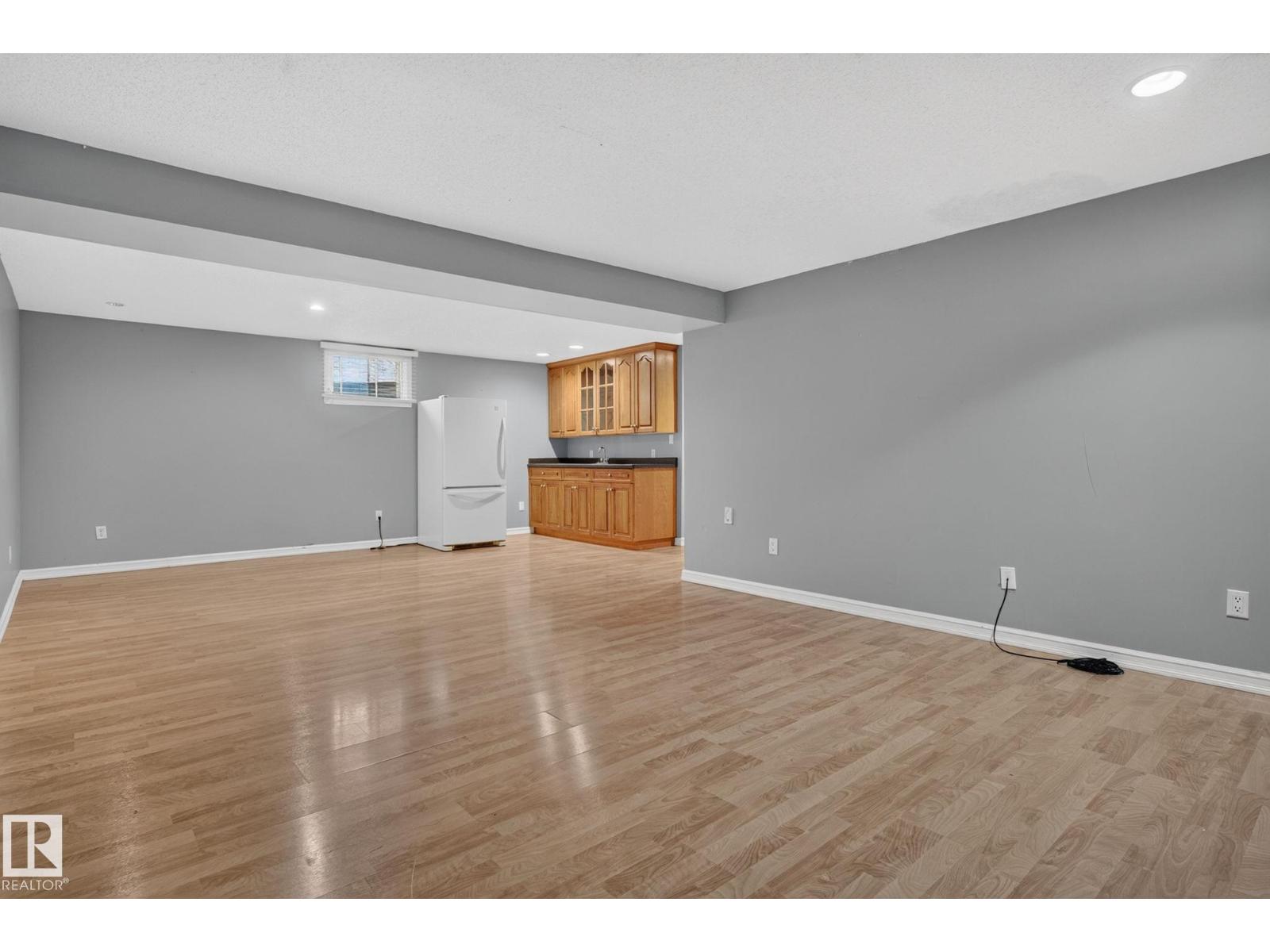 #25 52561 RGE ROAD 214 - Image 51