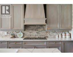 Kitchen - 867 Victoria Ave, Oak Bay, BC V8S4N4 Photo 14
