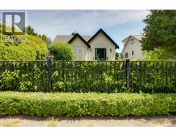 867 Victoria Ave, Oak Bay, BC V8S4N4 Photo 69