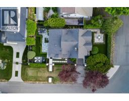 867 Victoria Ave, Oak Bay, BC V8S4N4 Photo 74