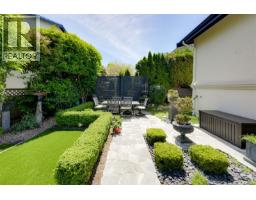 867 Victoria Ave, Oak Bay, BC V8S4N4 Photo 60