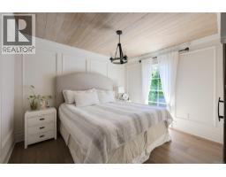867 Victoria Ave, Oak Bay, BC V8S4N4 Photo 37