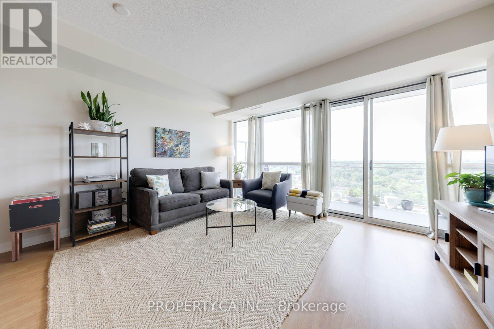 Photo of 5101 Dundas Street