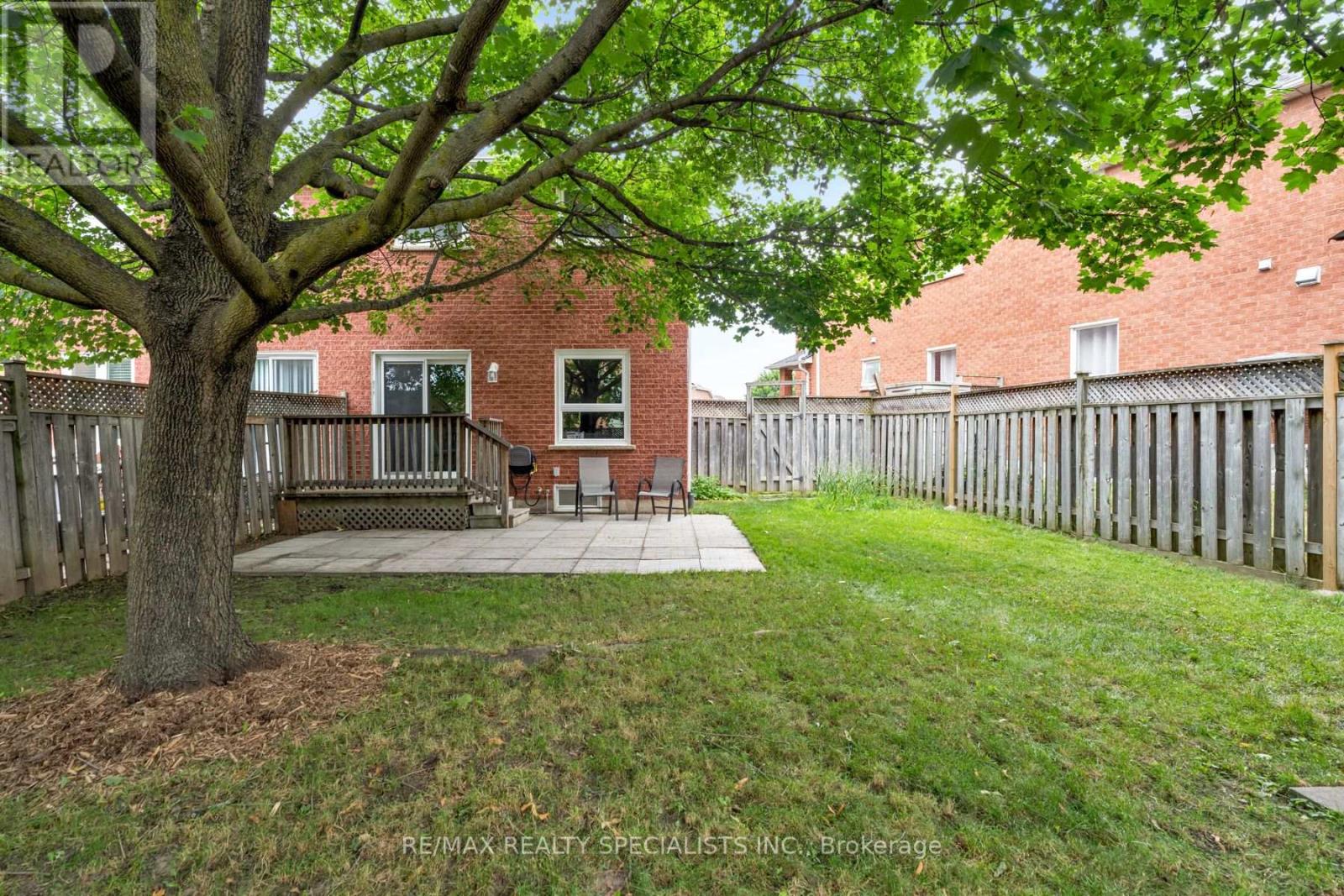 6803 BANSBRIDGE CRESCENT - 48