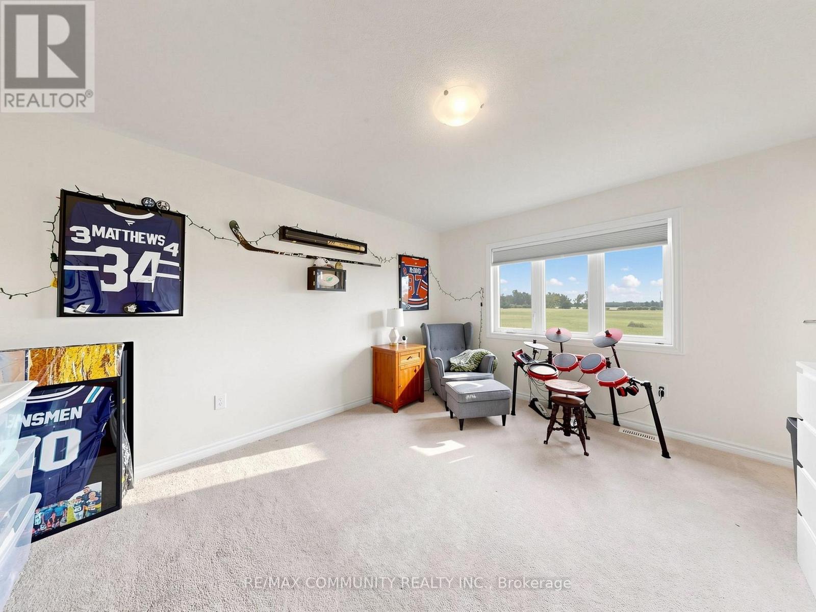 98 GOLDEN MEADOWS DRIVE - 38